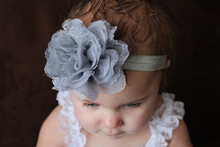 *Haarband Craft Lace Chiffon Flower Grijs