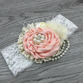 luxe couture haarband satijnen bloem parel pink rose
