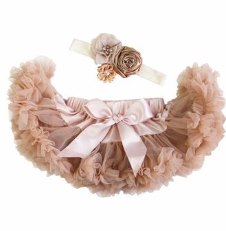 Baby Petticoat Almond &amp; haarband 