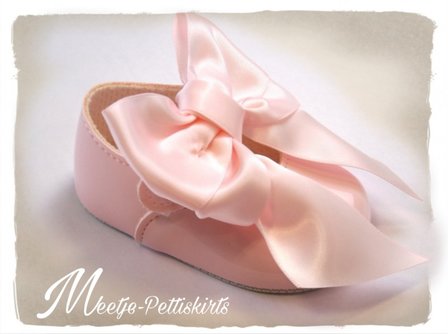 Ballerina Grote Strik patent roze.