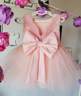 Bruidsmeisjes jurk roze peach Luxe kant maat 56 tm 176 