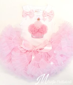 Verjaardag set Roze Luxe Petticoat + cupcake top 