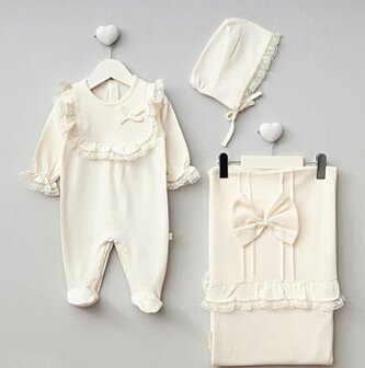 Babyset beige set lace