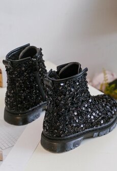 Zwarte Glitter boots maatje 19 tm 24 