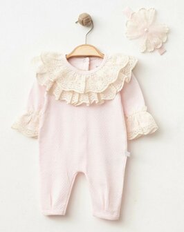 Boxpakje licht roze met ivoor ruffle met haarband 