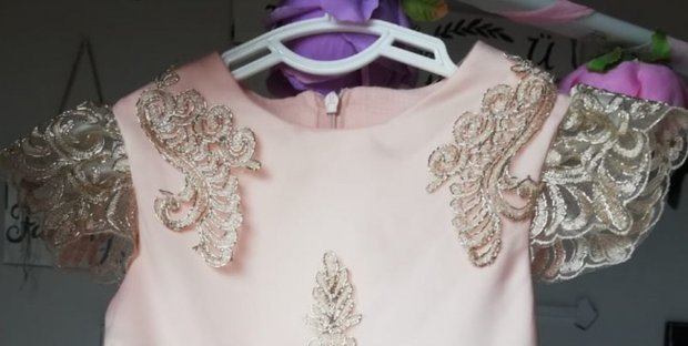 Communie jurk roze goud met sleep Handmade Ultra Luxe