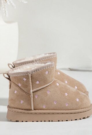 WinterBoots beige met hartjes 