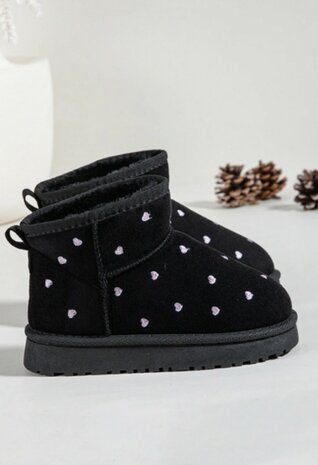 WinterBoots zwart met hartjes 