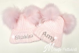 Baby wintermutsje roze met naam 