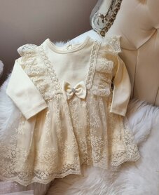 babyjurkje champagne Jersy met haarband  